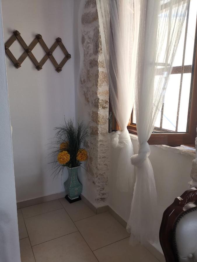 Apartment Martin - 10 Mt To The Beach Rovinj Zewnętrze zdjęcie